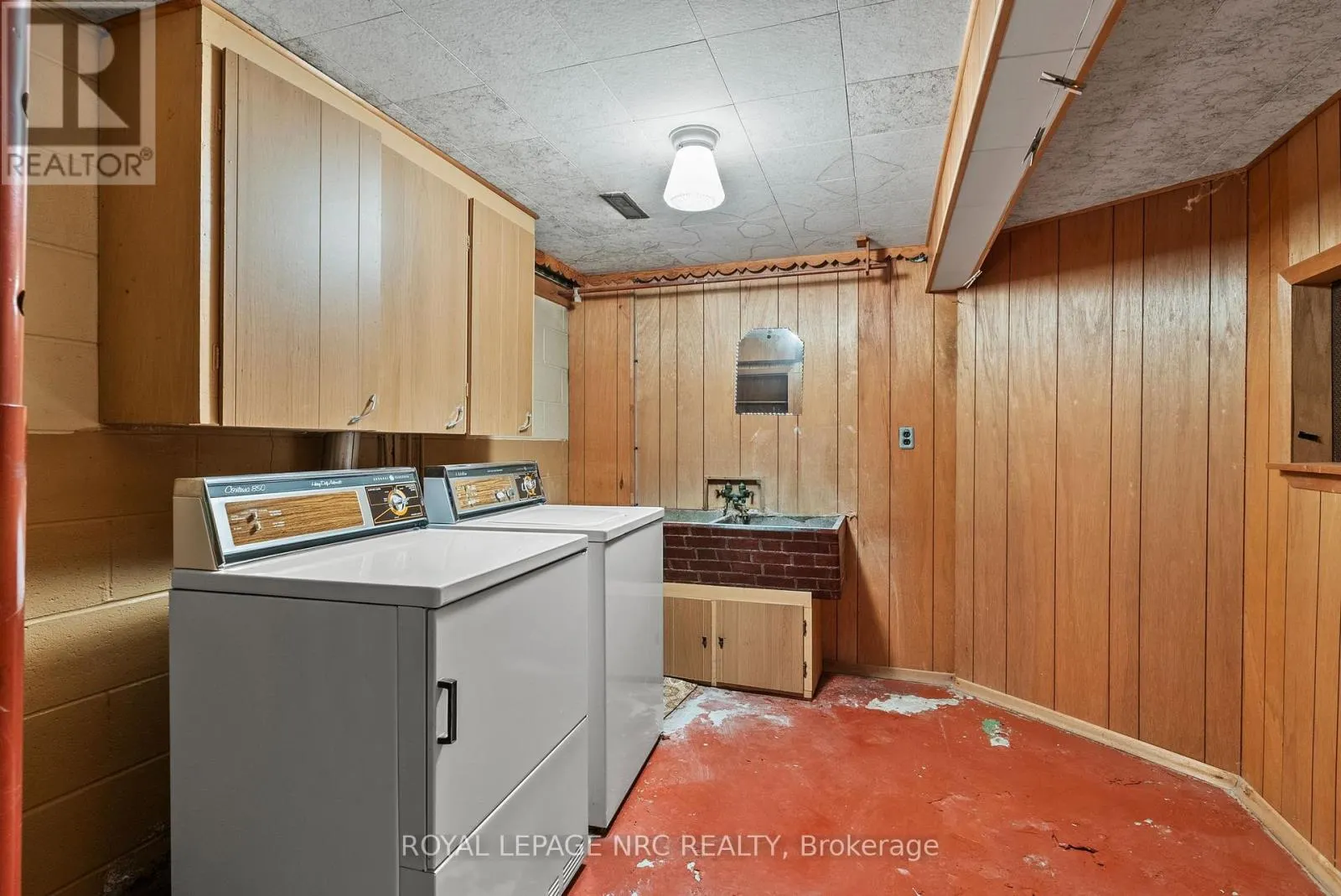 552 BUNTING ROAD