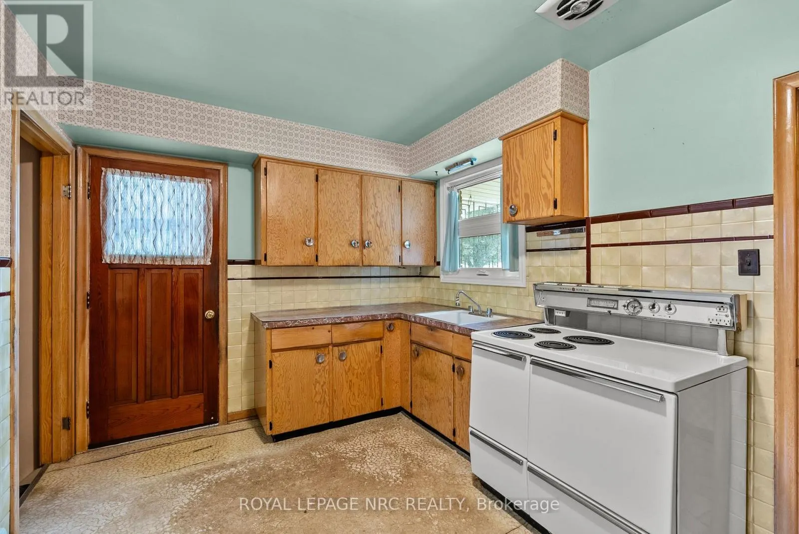 552 BUNTING ROAD