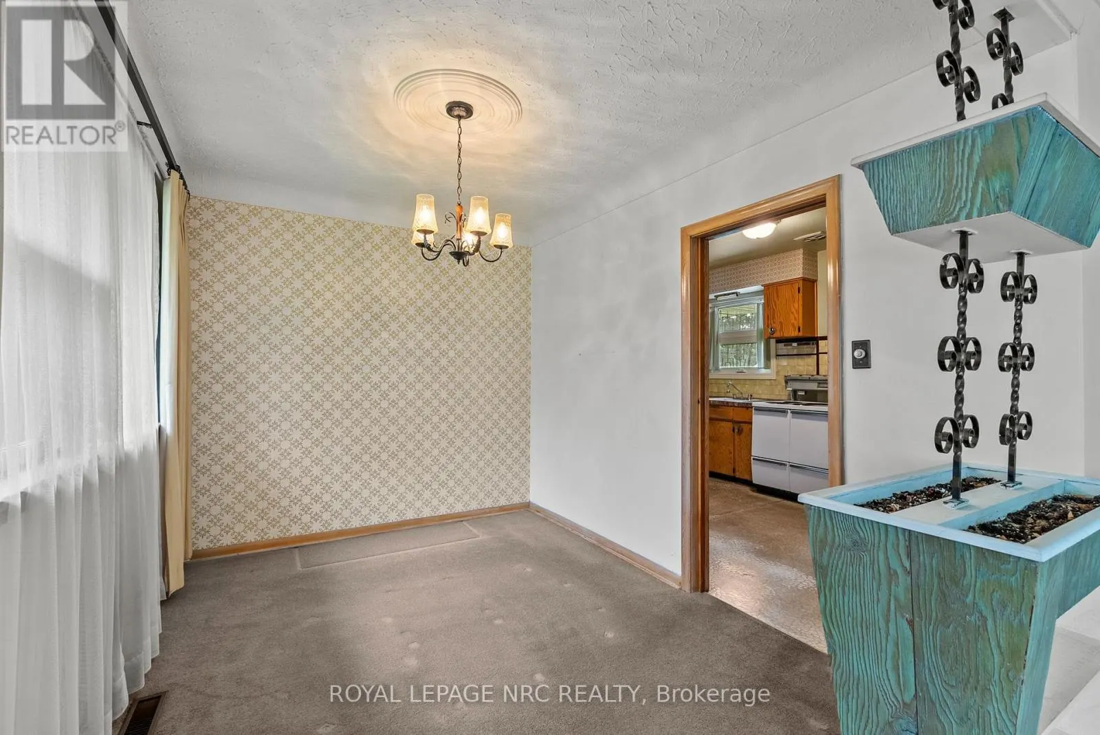 552 BUNTING ROAD