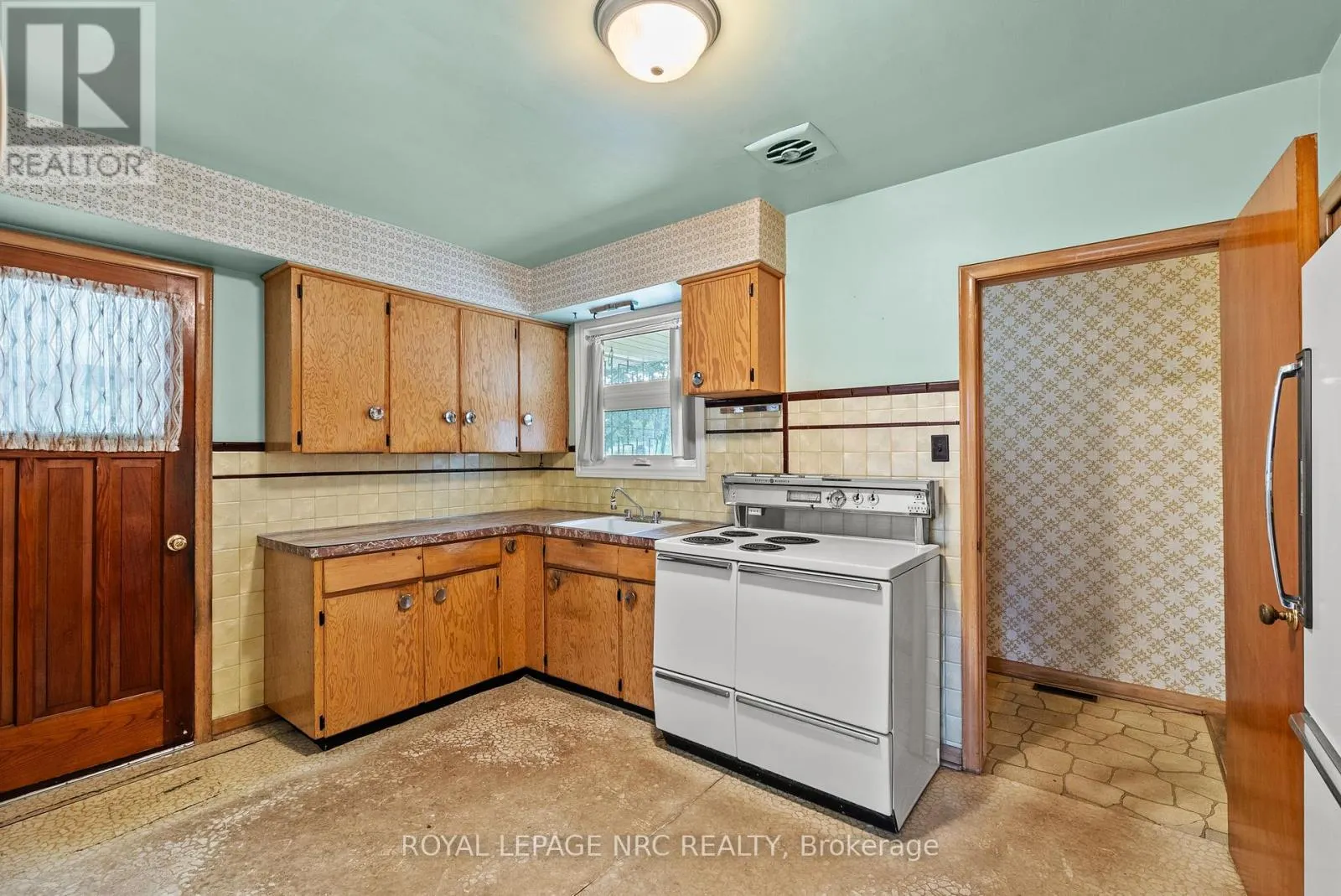 552 BUNTING ROAD
