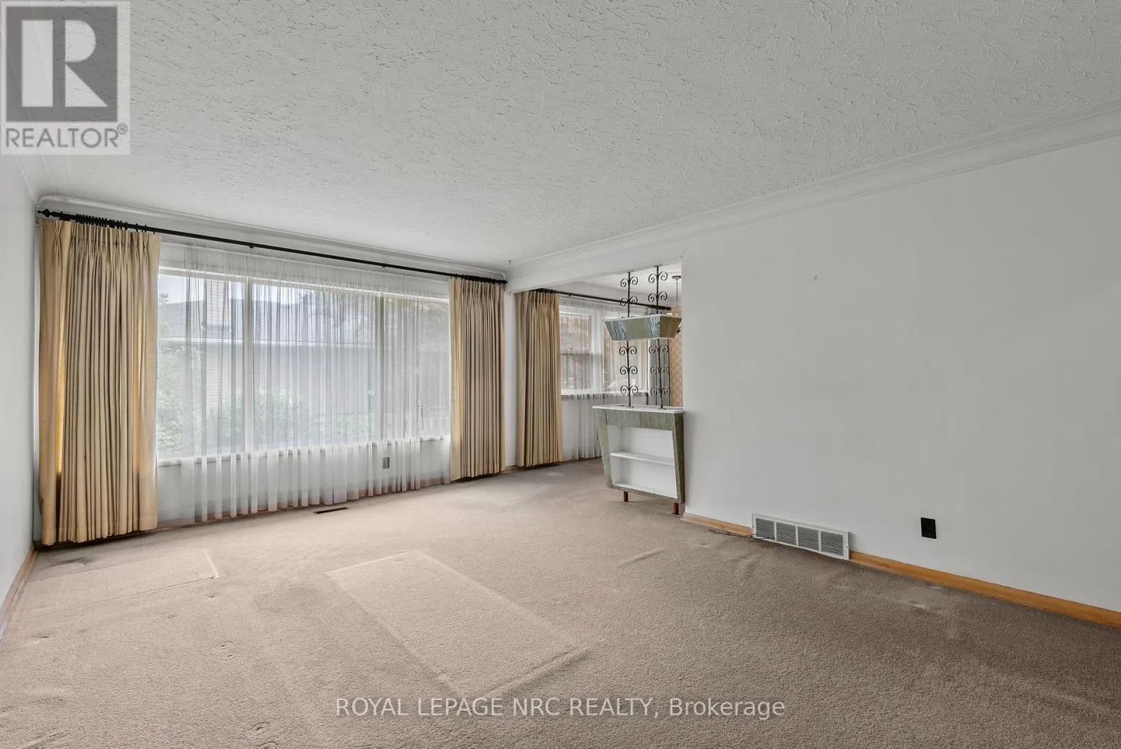 552 BUNTING ROAD
