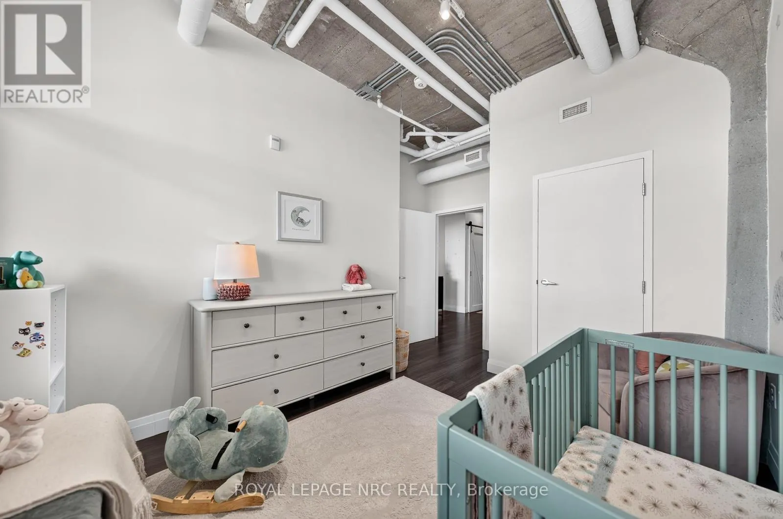418 - 120 HURON STREET #418