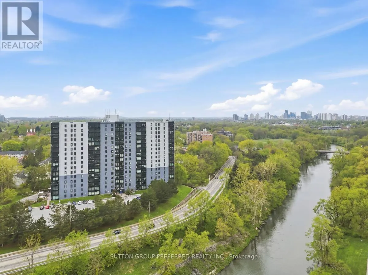206 - 45 POND MILLS ROAD #206
