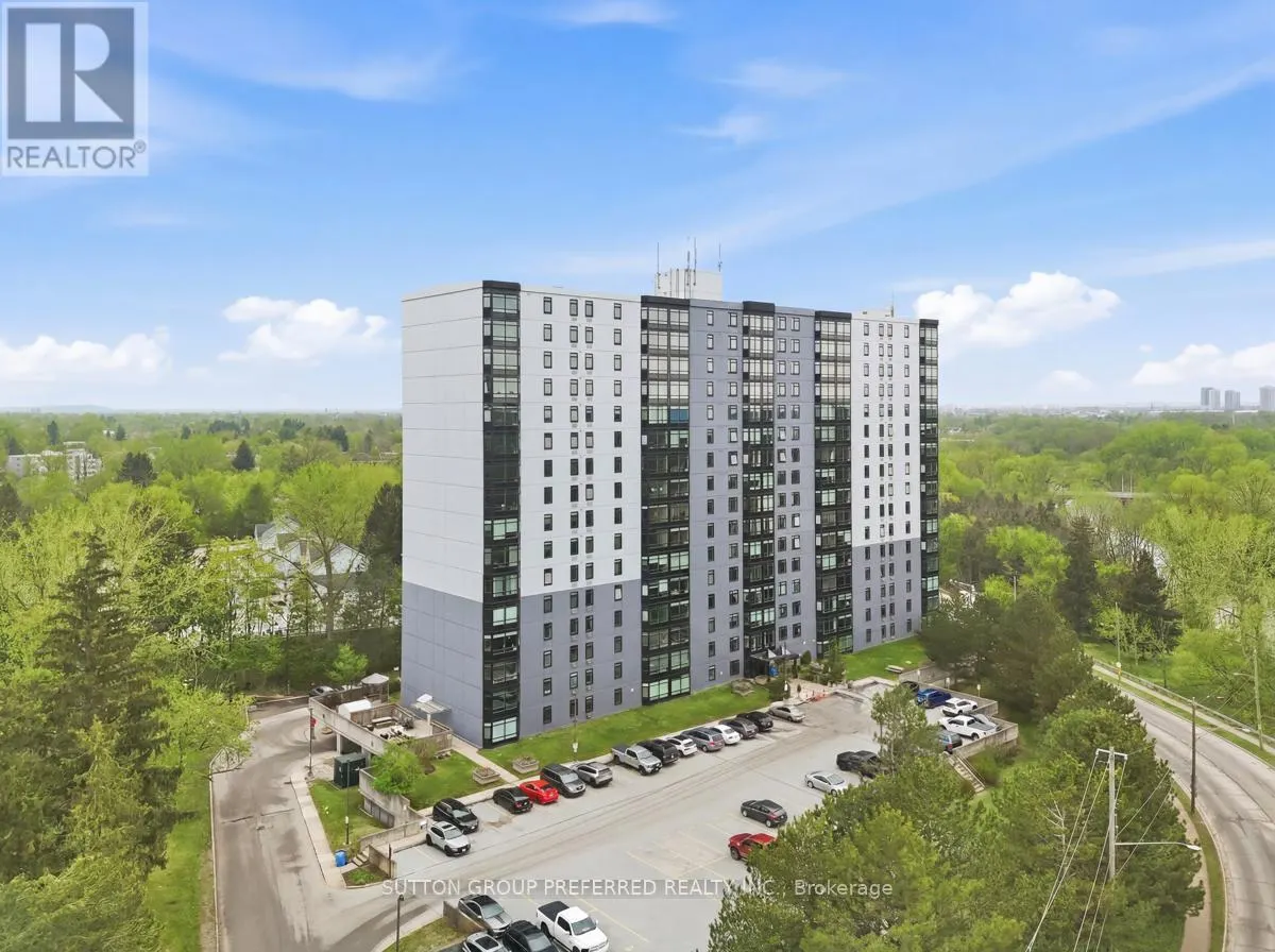 206 - 45 POND MILLS ROAD #206