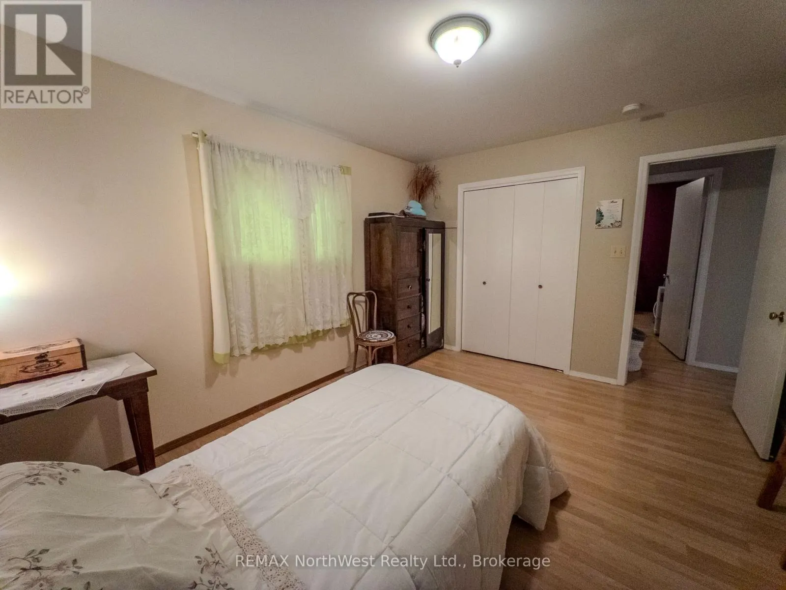 328 NINTH AVENUE S