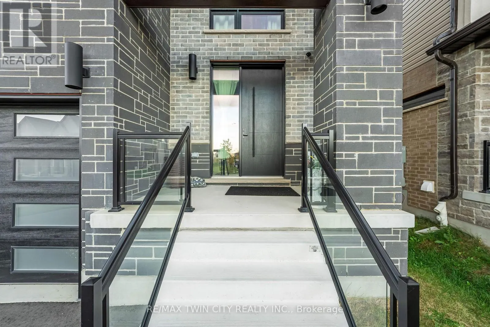 31 JACOB DETWEILLER DRIVE
