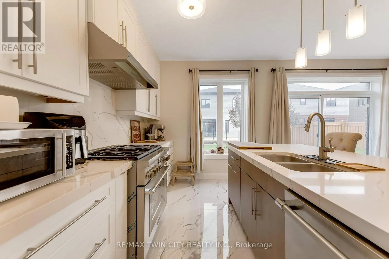 31 JACOB DETWEILLER DRIVE