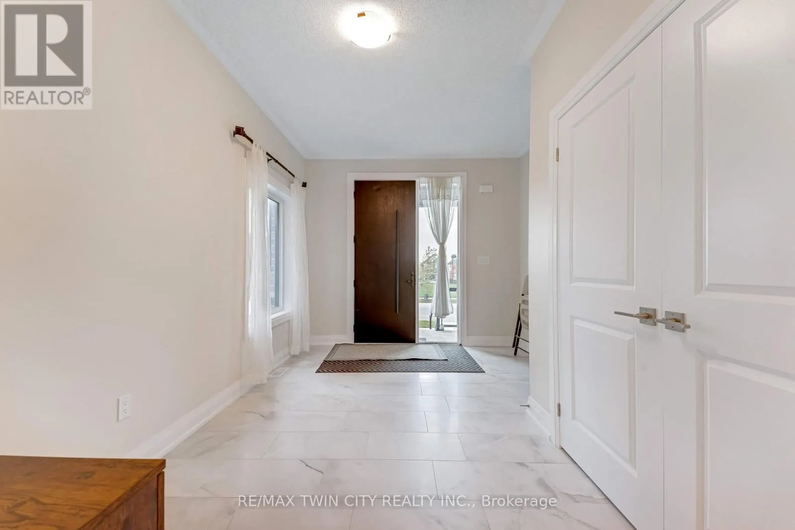 31 JACOB DETWEILLER DRIVE