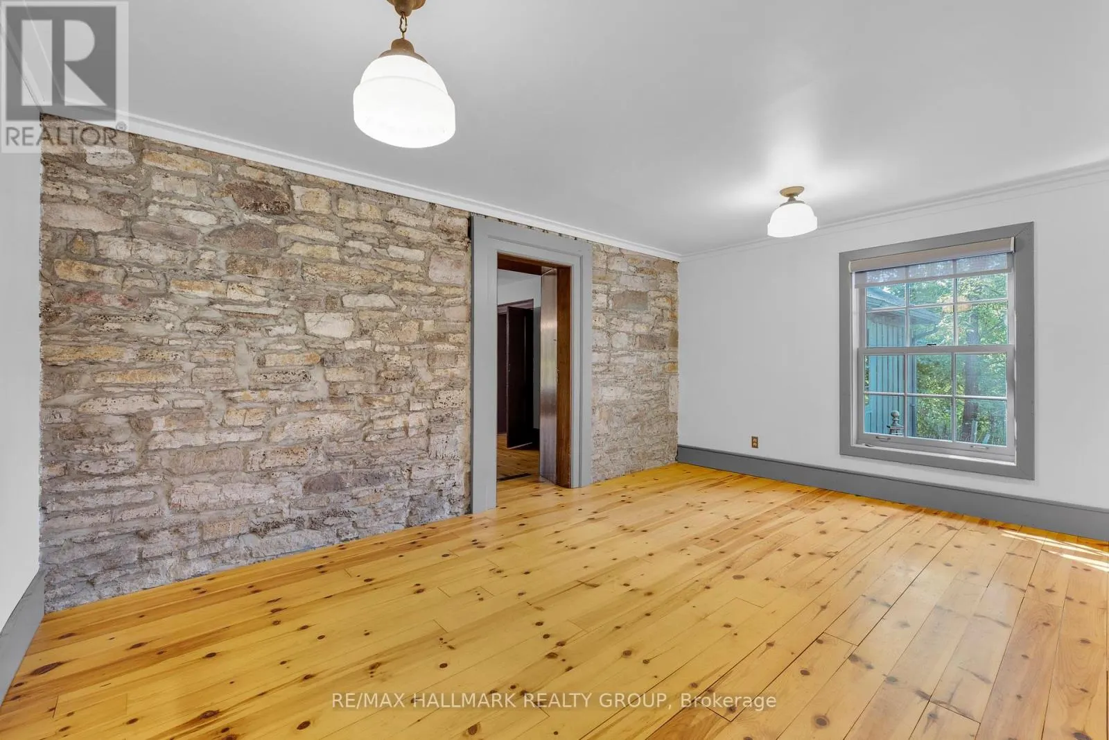 30 BALLYCANOE ROAD