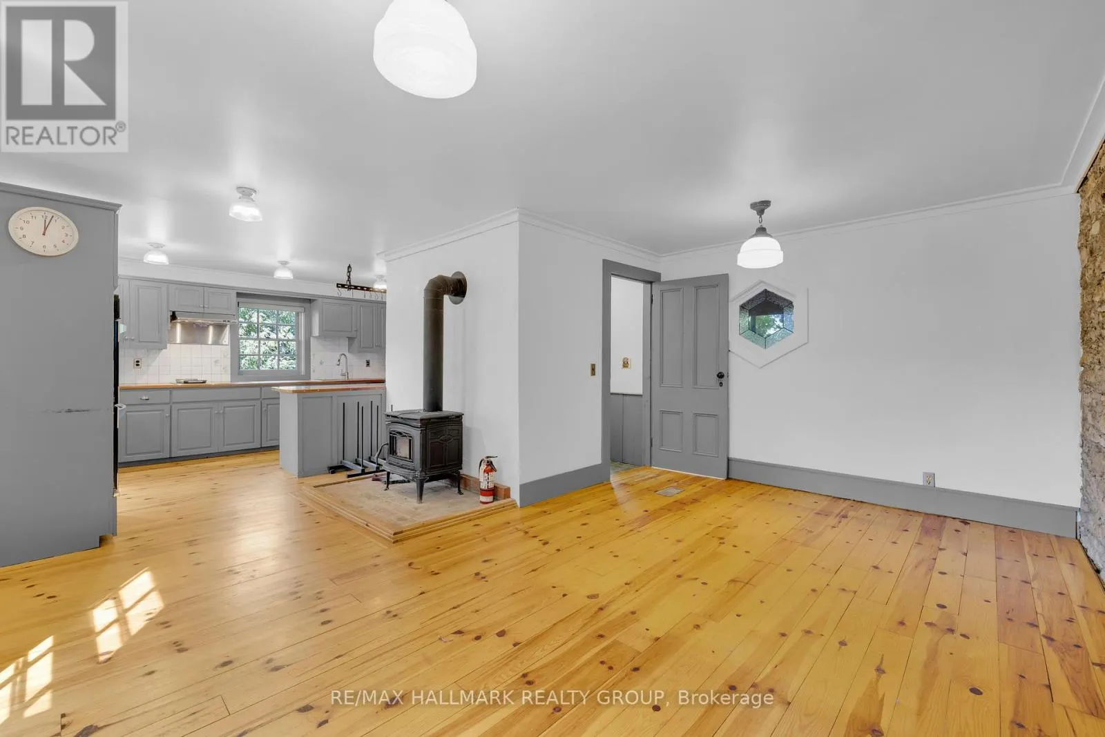 30 BALLYCANOE ROAD