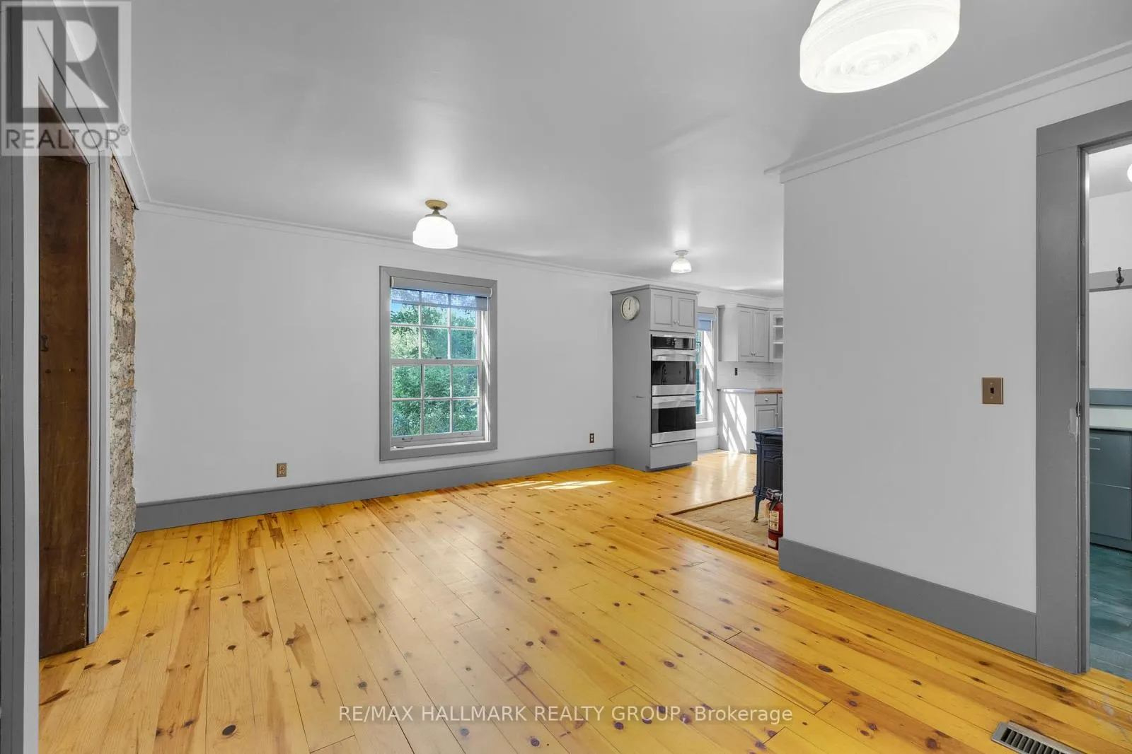 30 BALLYCANOE ROAD