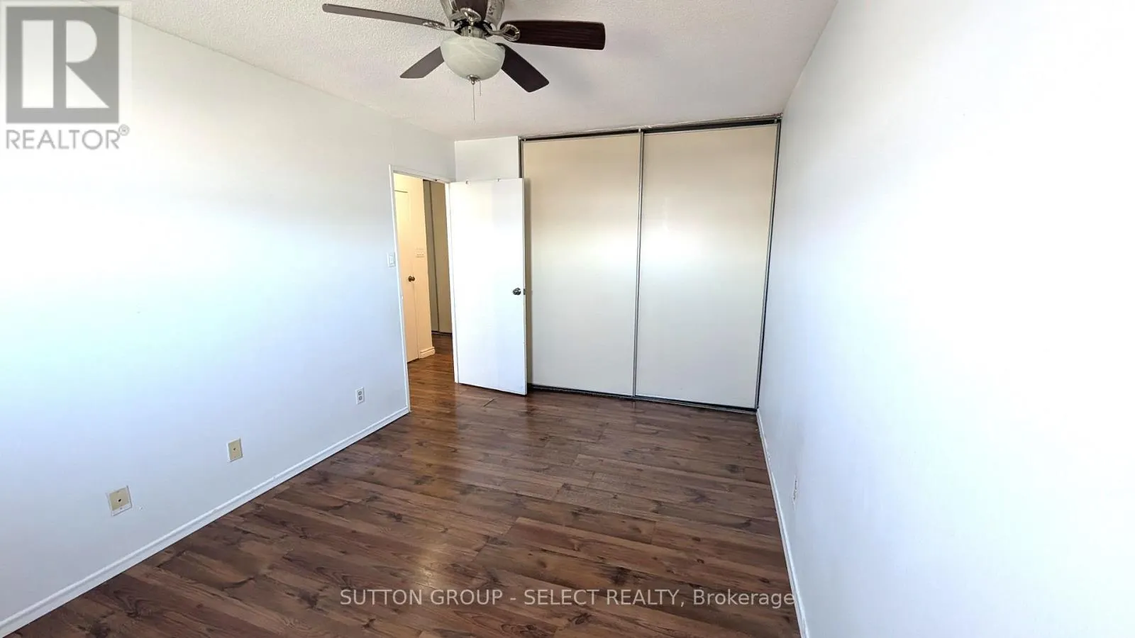 1501 - 1105 JALNA BOULEVARD #1501