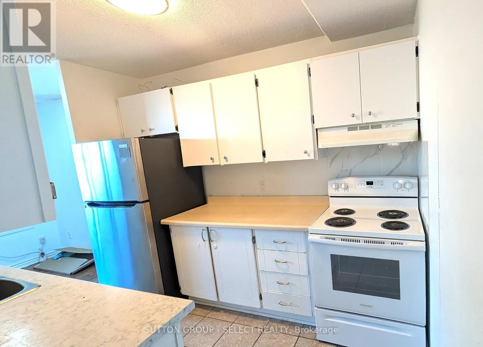 1501 - 1105 JALNA BOULEVARD #1501