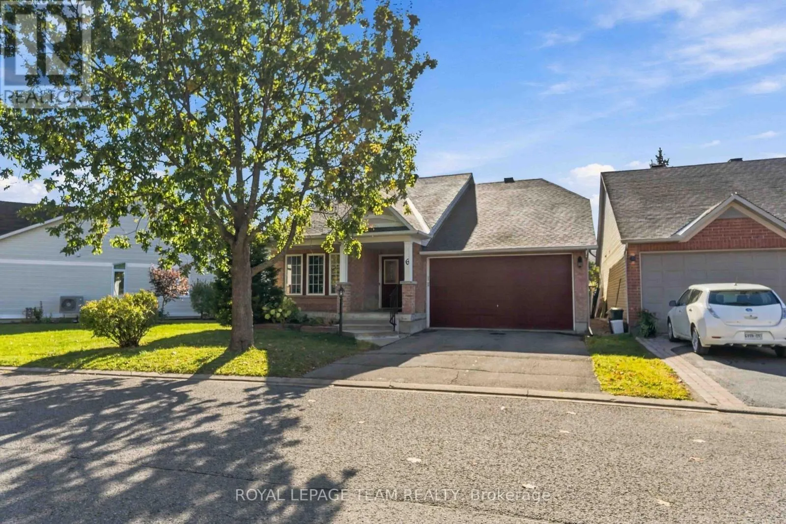 6 WINDCHIME CRESCENT