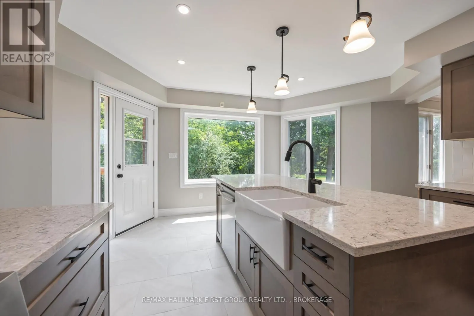 272 FRIARHILL CRESCENT