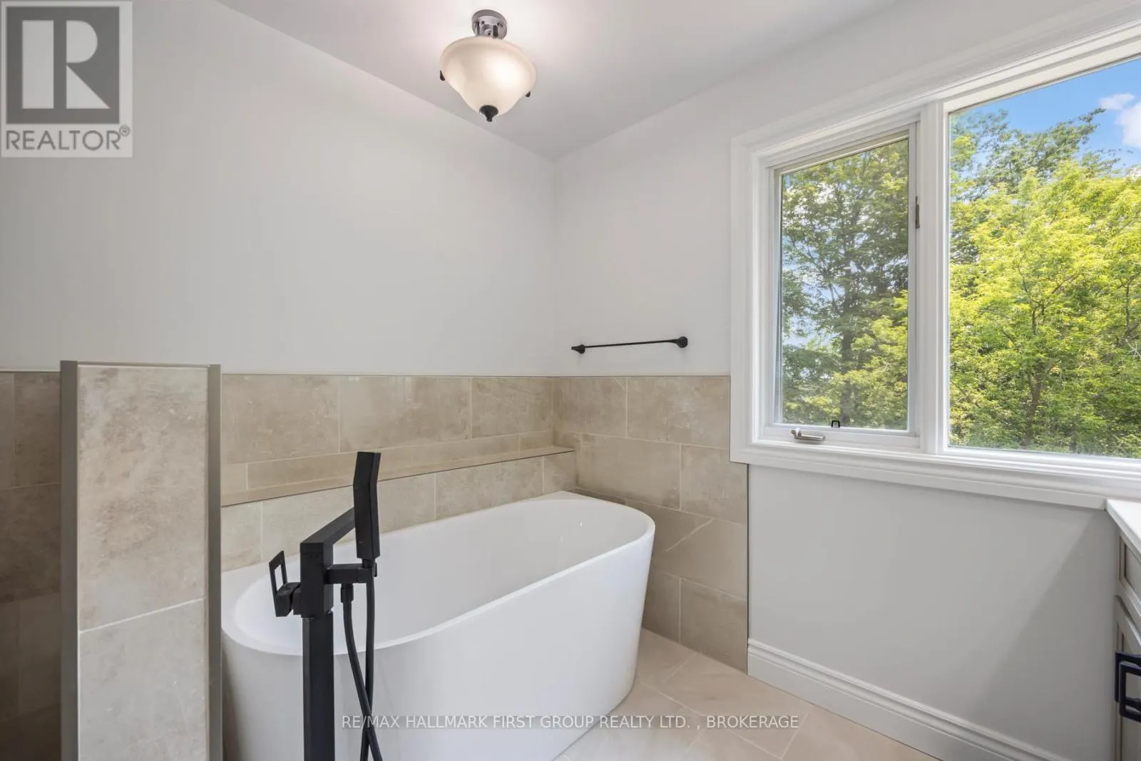 272 FRIARHILL CRESCENT