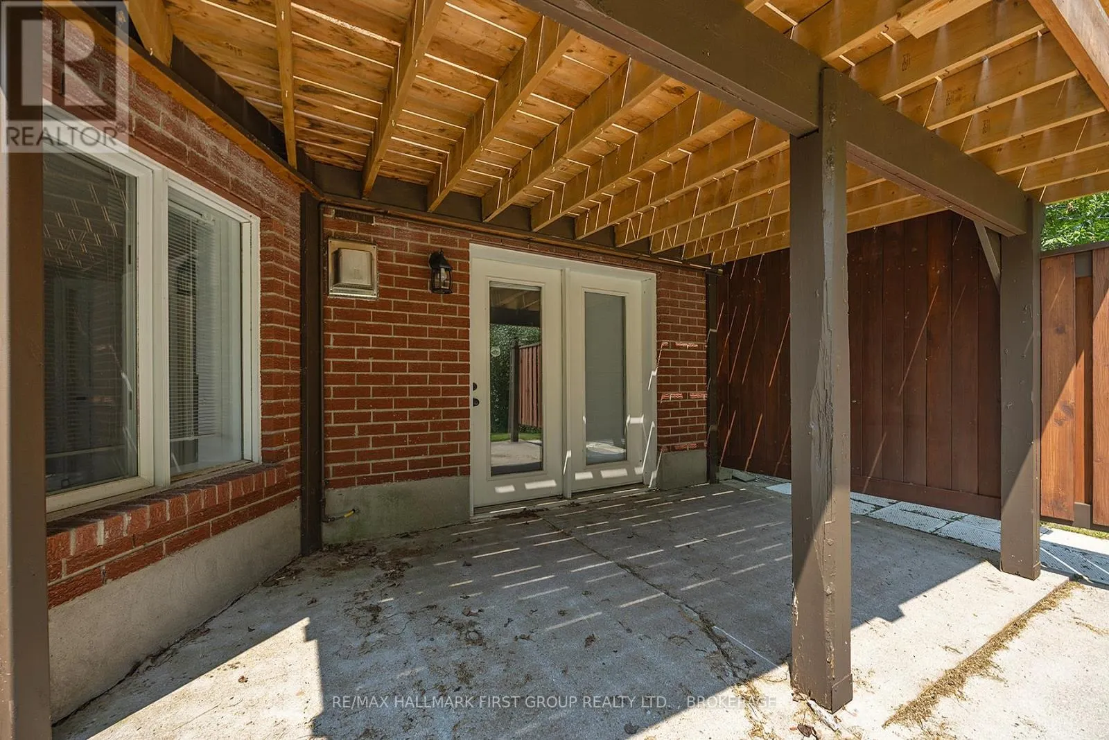 272 FRIARHILL CRESCENT