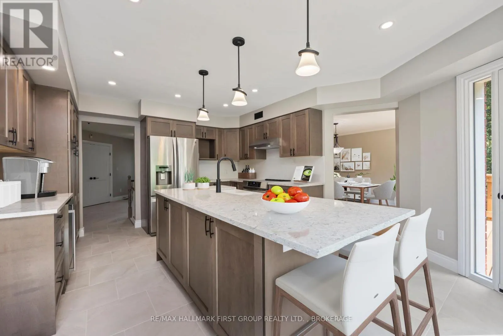 272 FRIARHILL CRESCENT