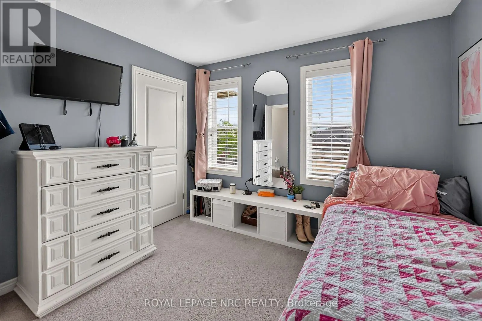 255 EMPRESS AVENUE