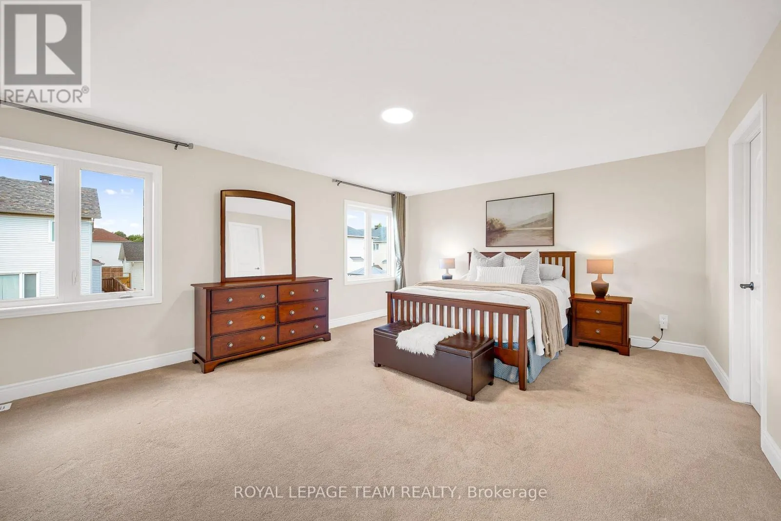 607 PARADE DRIVE