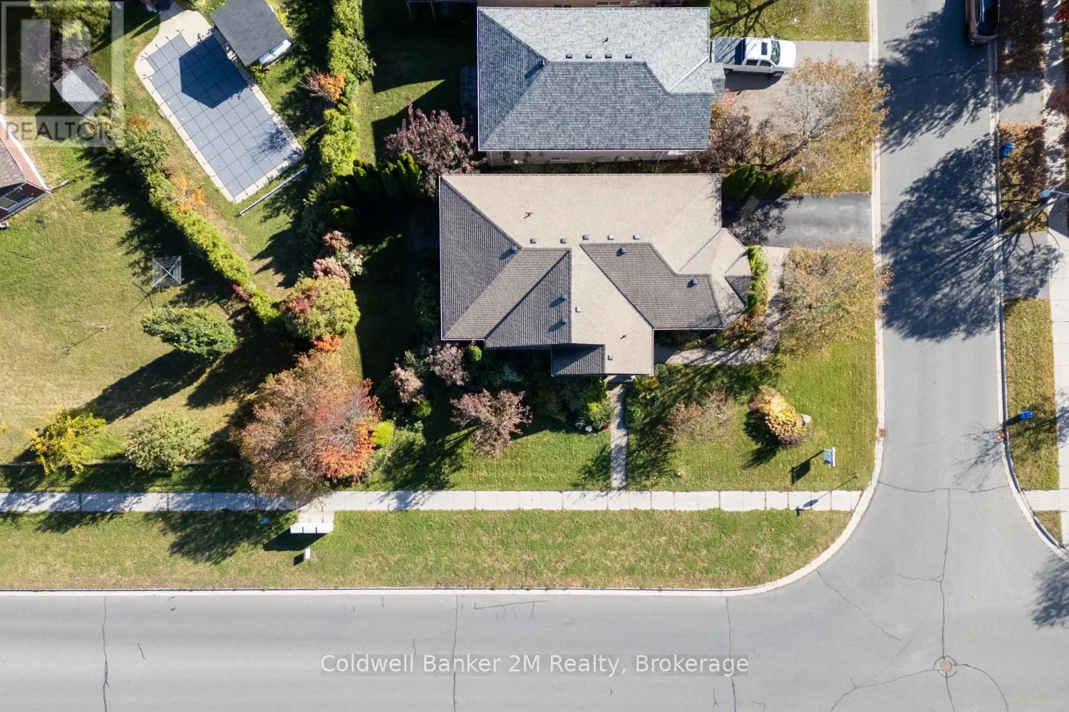 504 SETTLER'S RIDGE NW