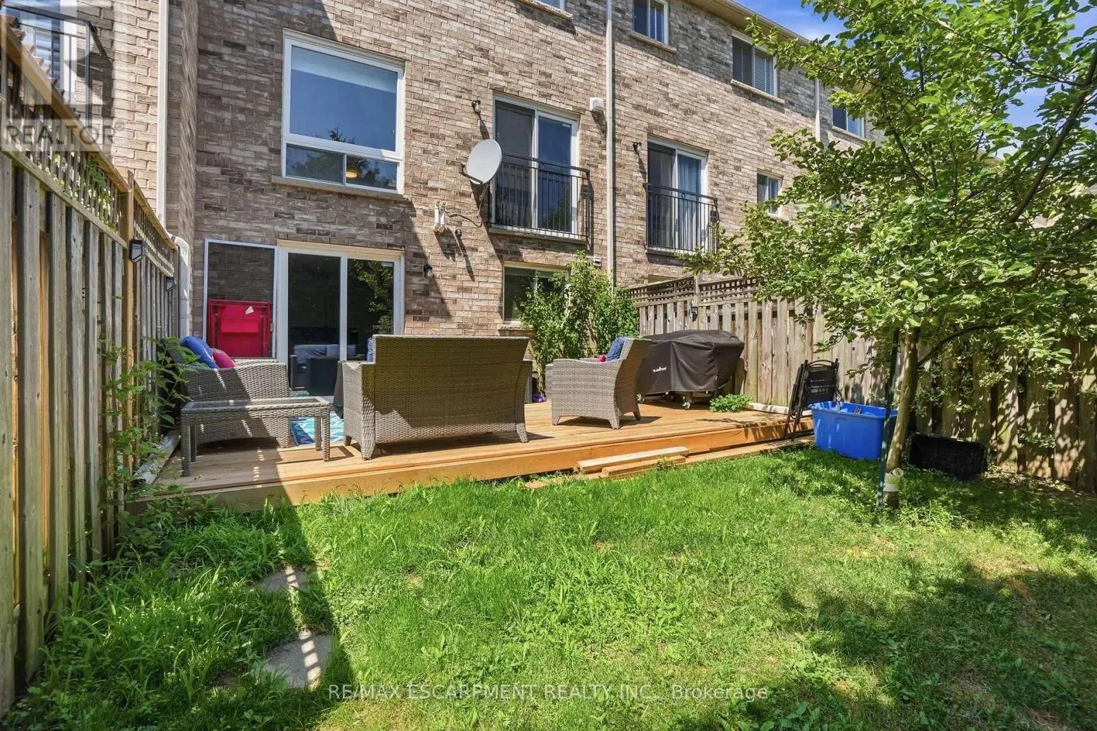 12 - 39 PANABAKER DRIVE