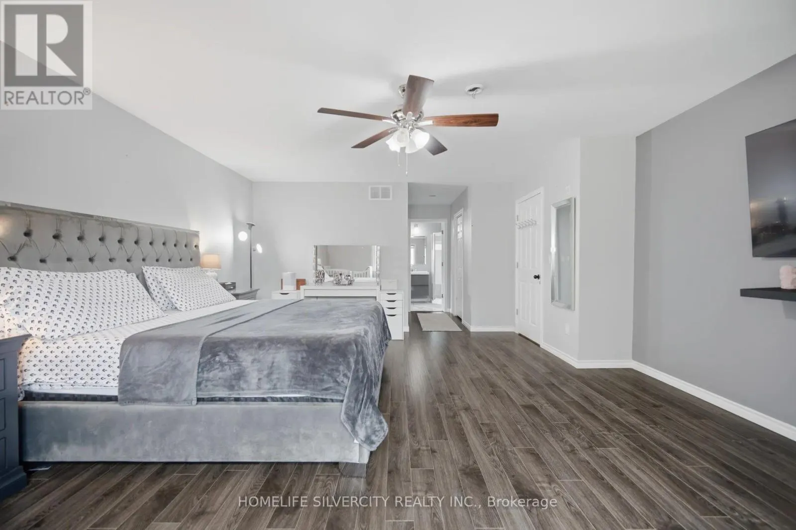 165 ST ANDREWS STREET W