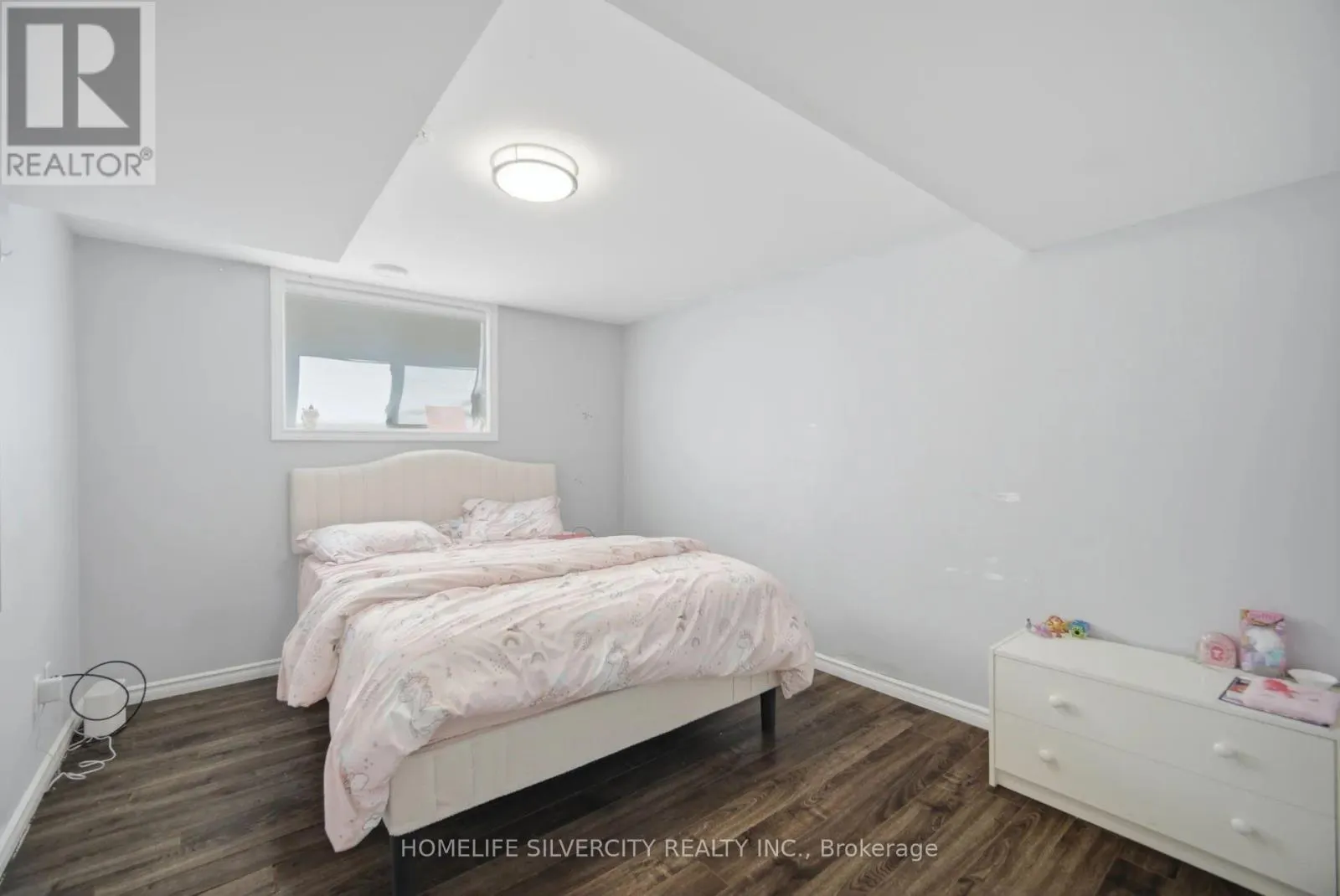 165 ST ANDREWS STREET W
