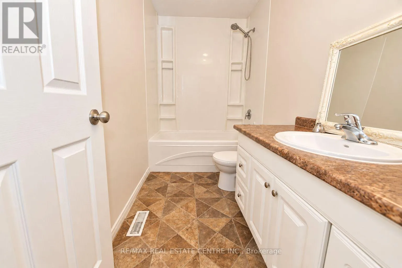 8 - 23 HOWE DRIVE