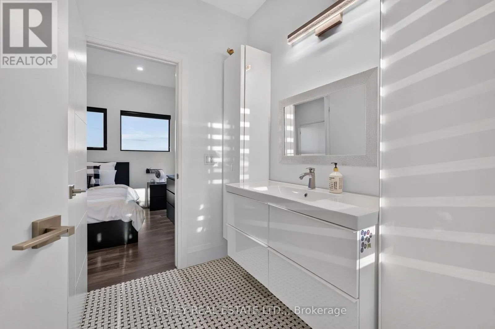 360B MARTINDALE ROAD