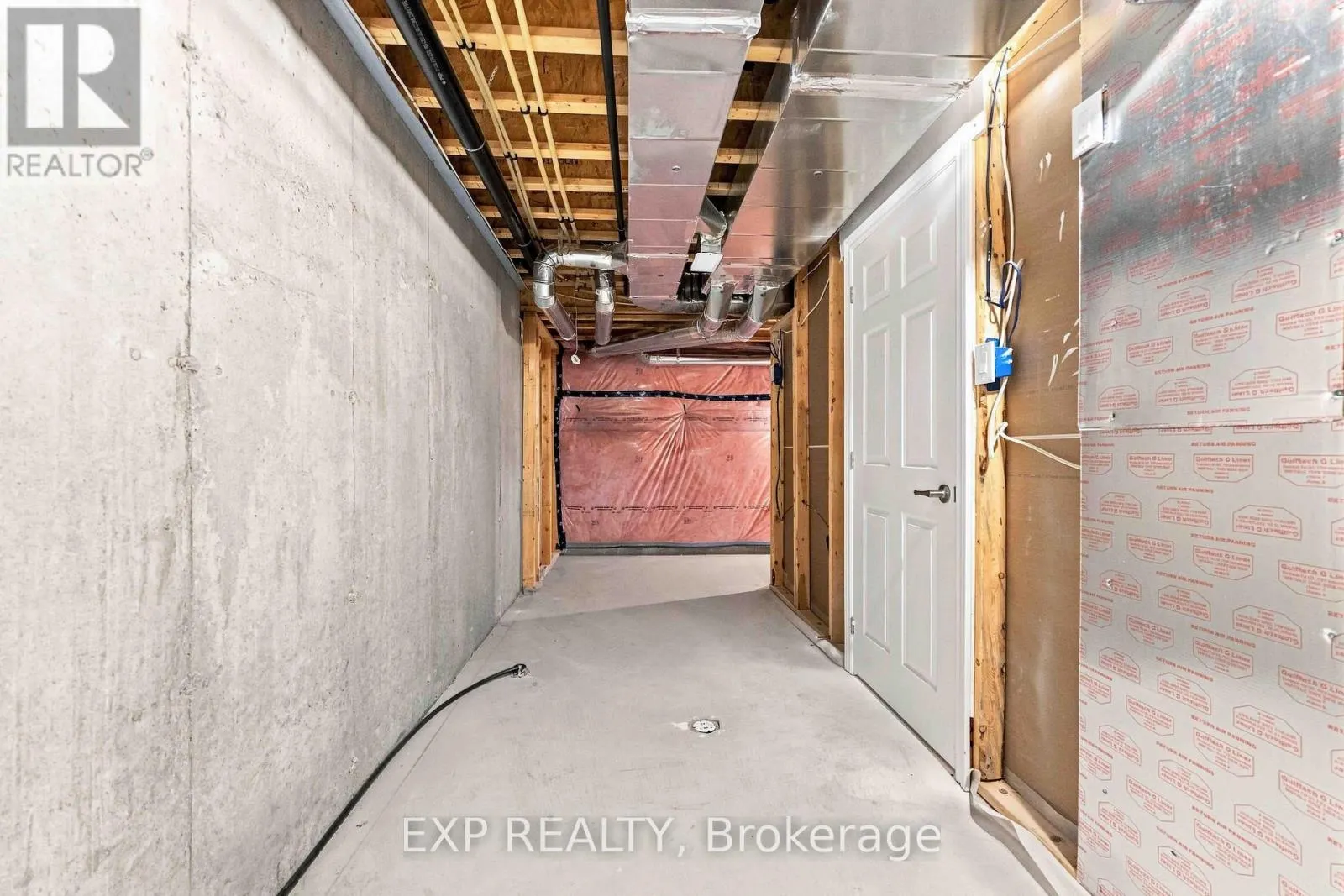 608 PARADE DRIVE