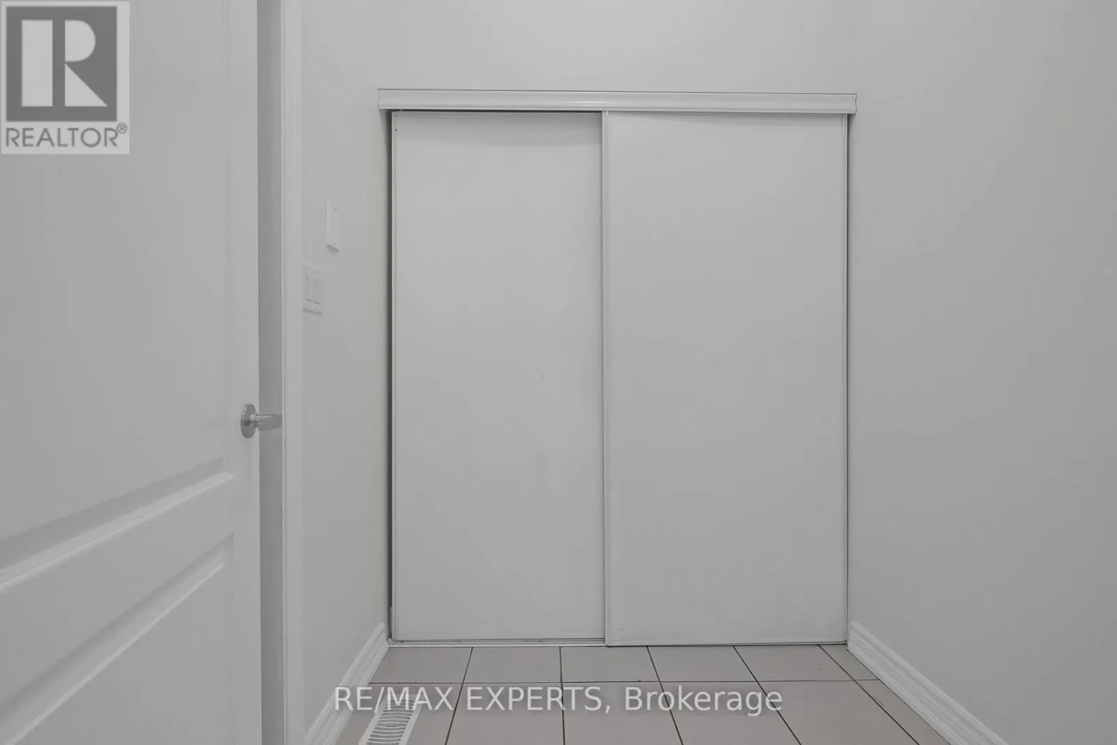 157 TUMBLEWOOD PLACE