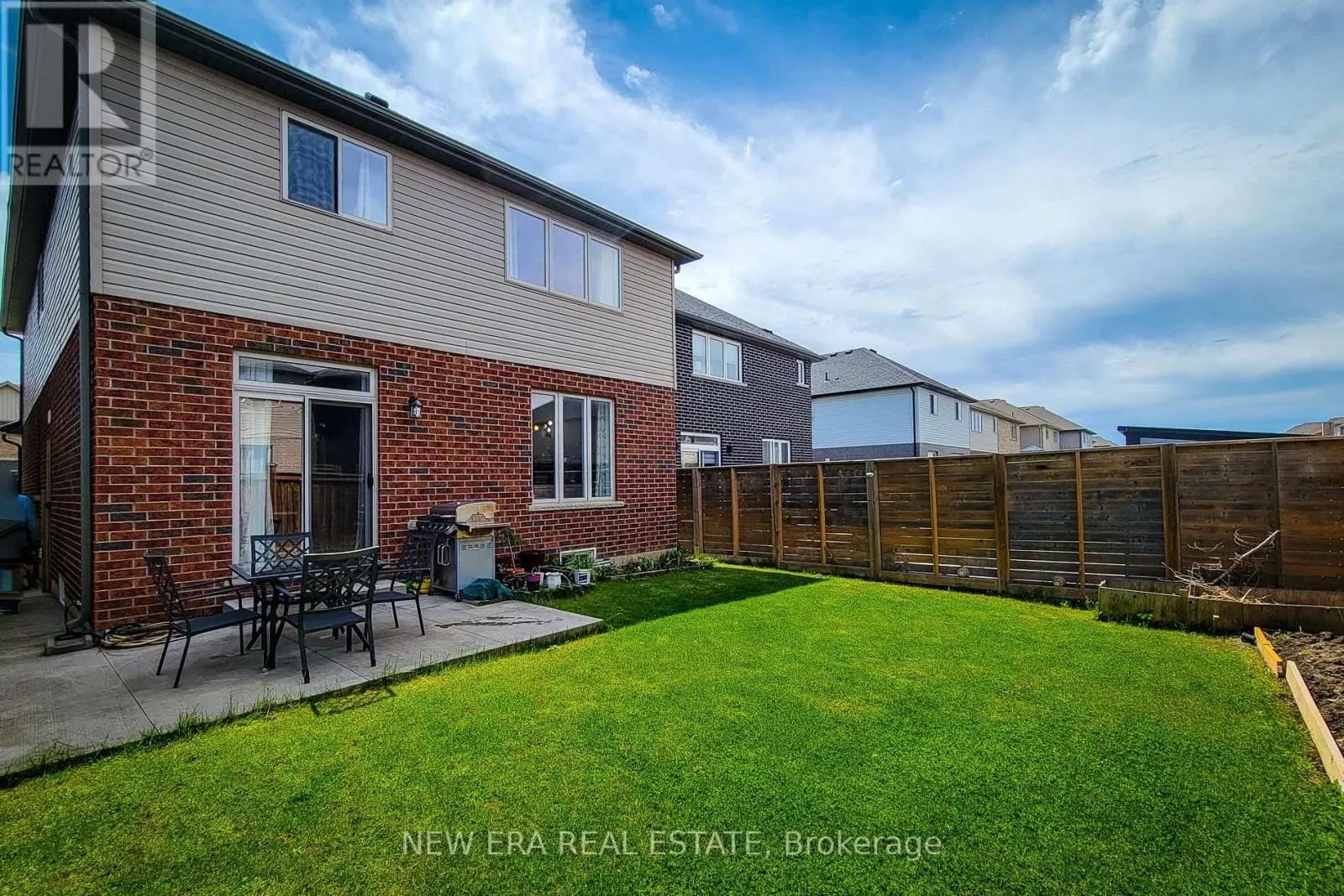 40 FAIRGROUNDS DRIVE