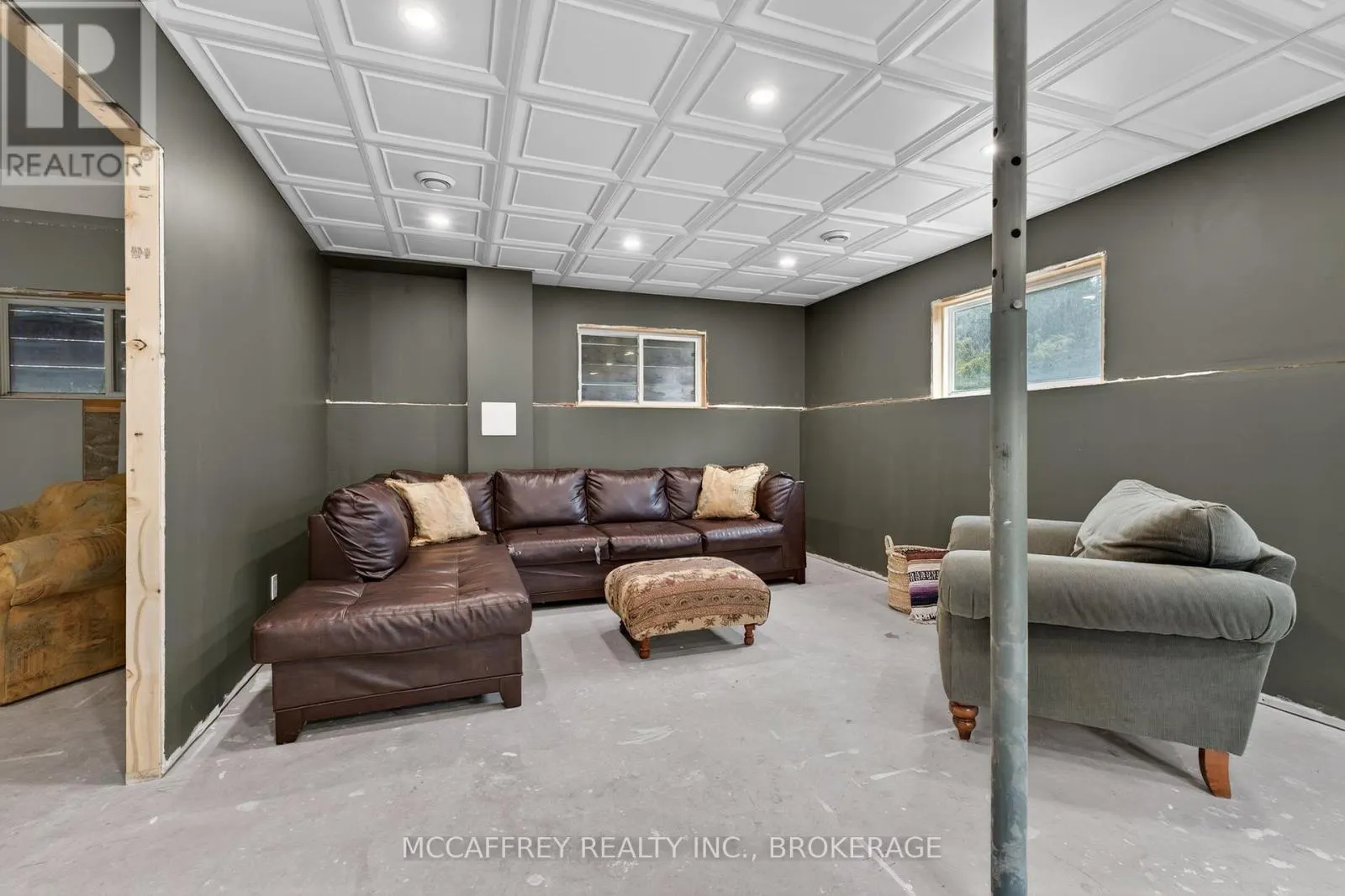 280 DENRIDGE ROAD