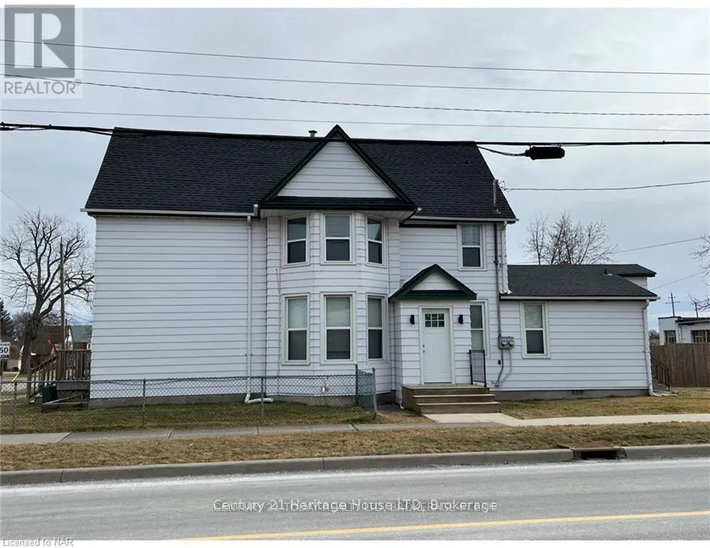 LOWER - 61 PHIPPS STREET #Lower
