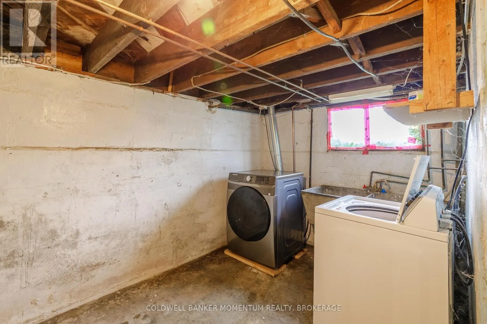 109 SANTONE AVENUE