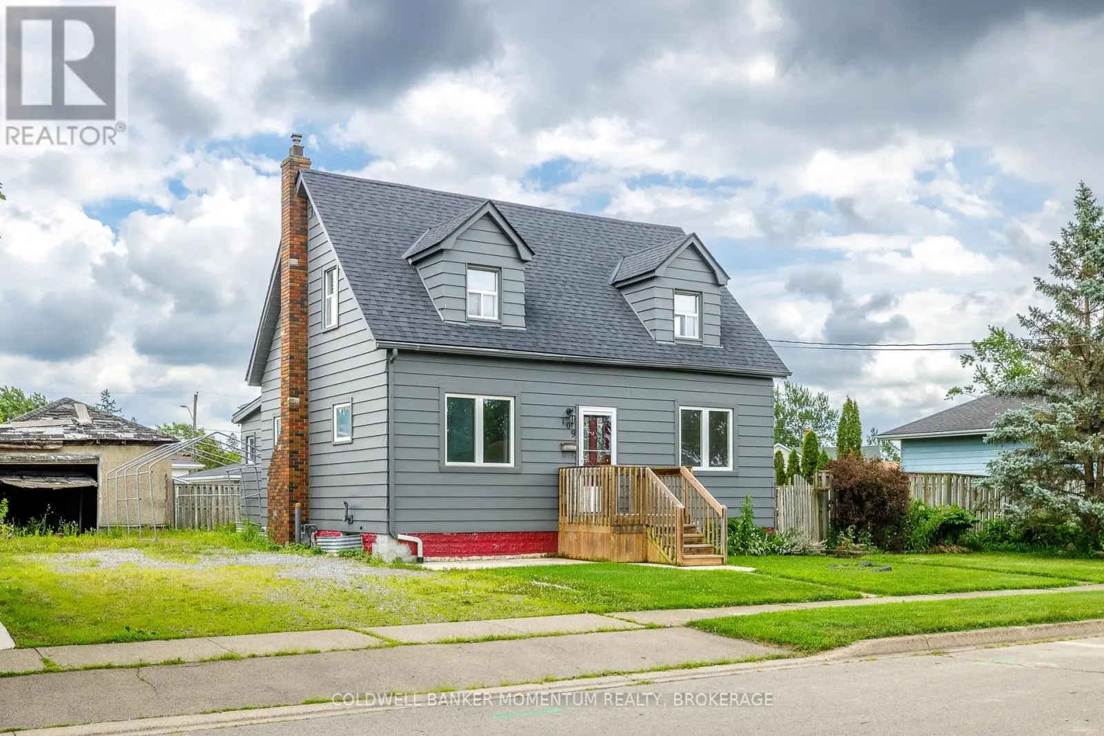 109 SANTONE AVENUE