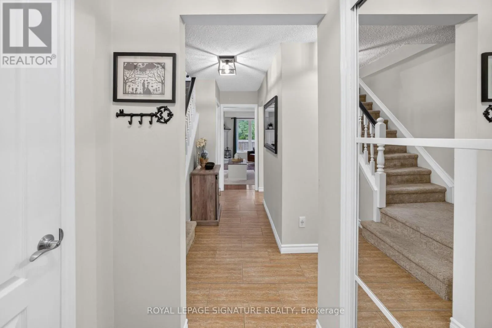 2 CINDY AVENUE