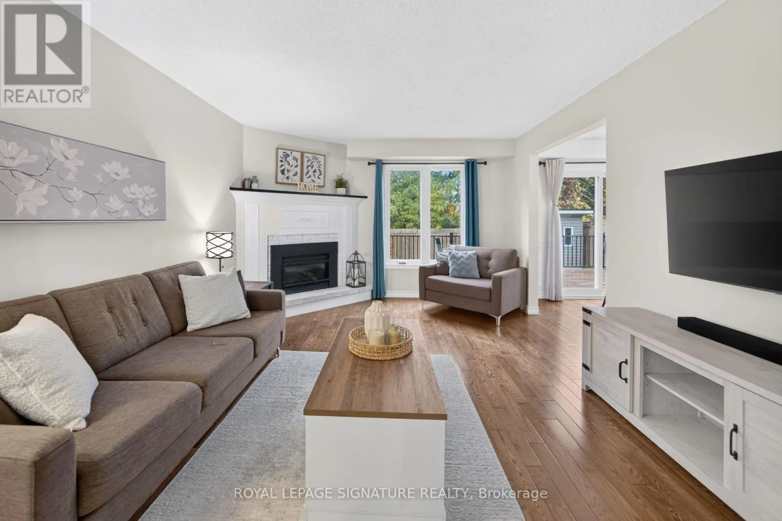 2 CINDY AVENUE