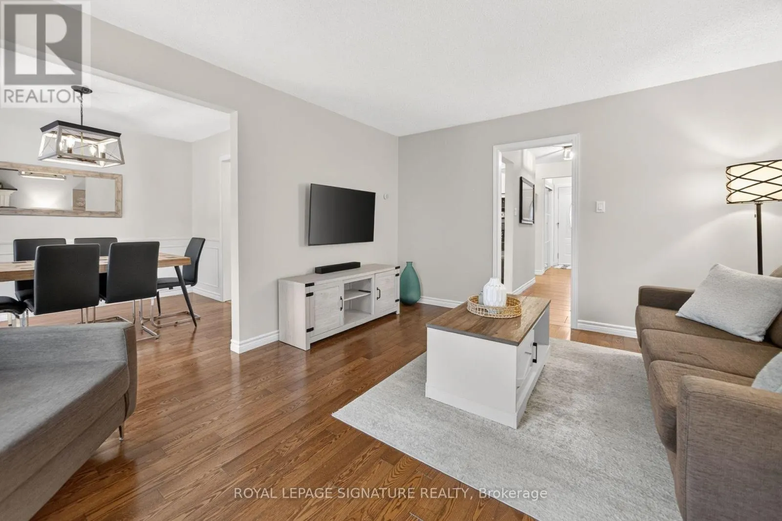 2 CINDY AVENUE