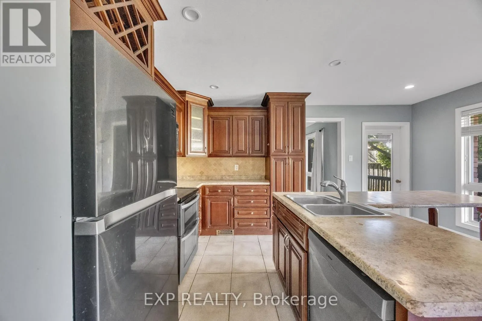 39 LINDA DRIVE