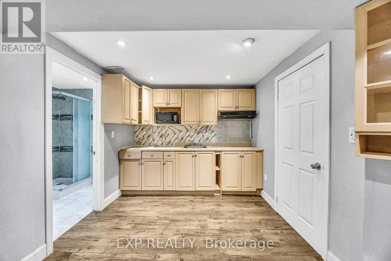 39 LINDA DRIVE