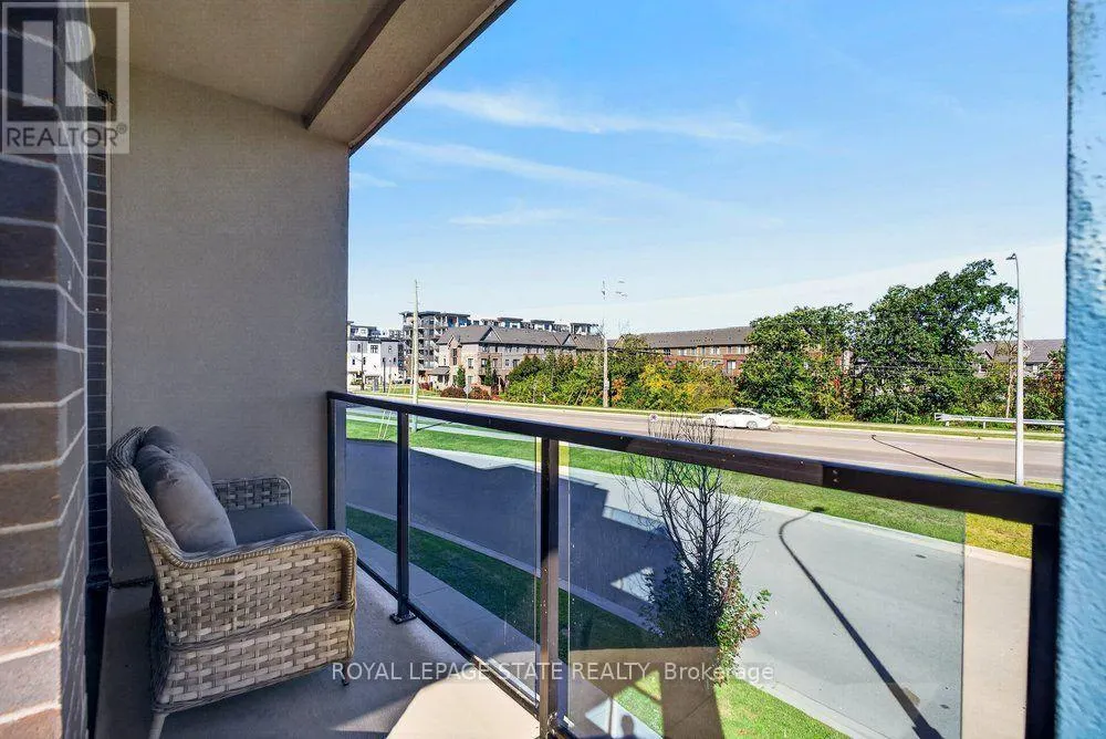 209 - 10 CONCORD PLACE