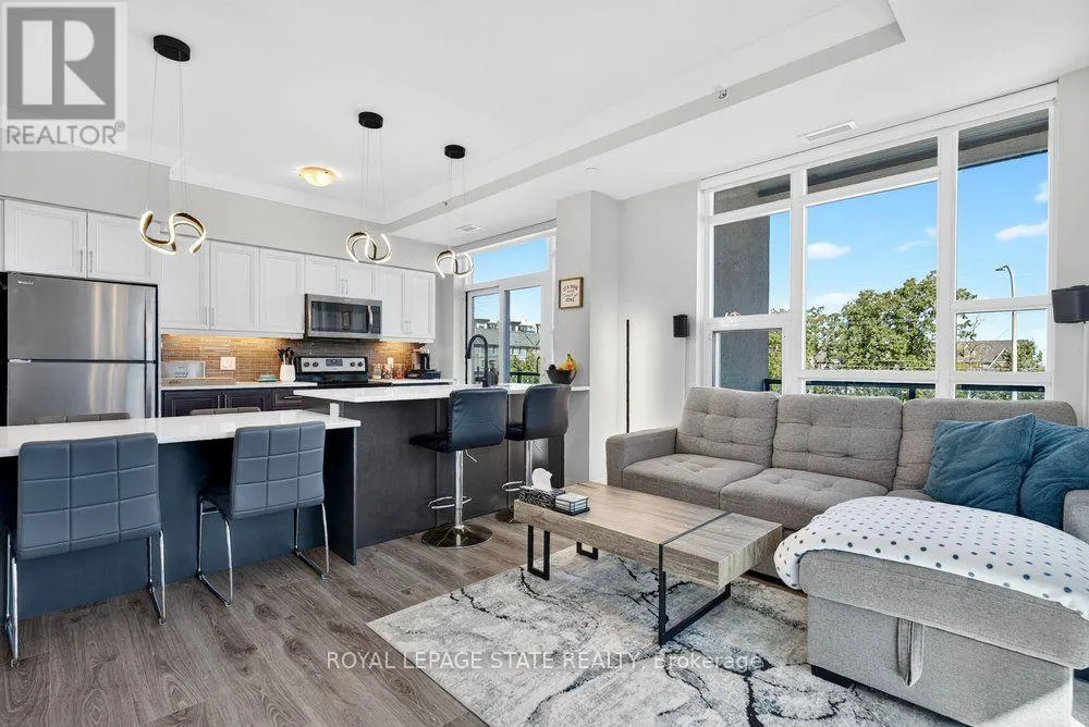 209 - 10 CONCORD PLACE