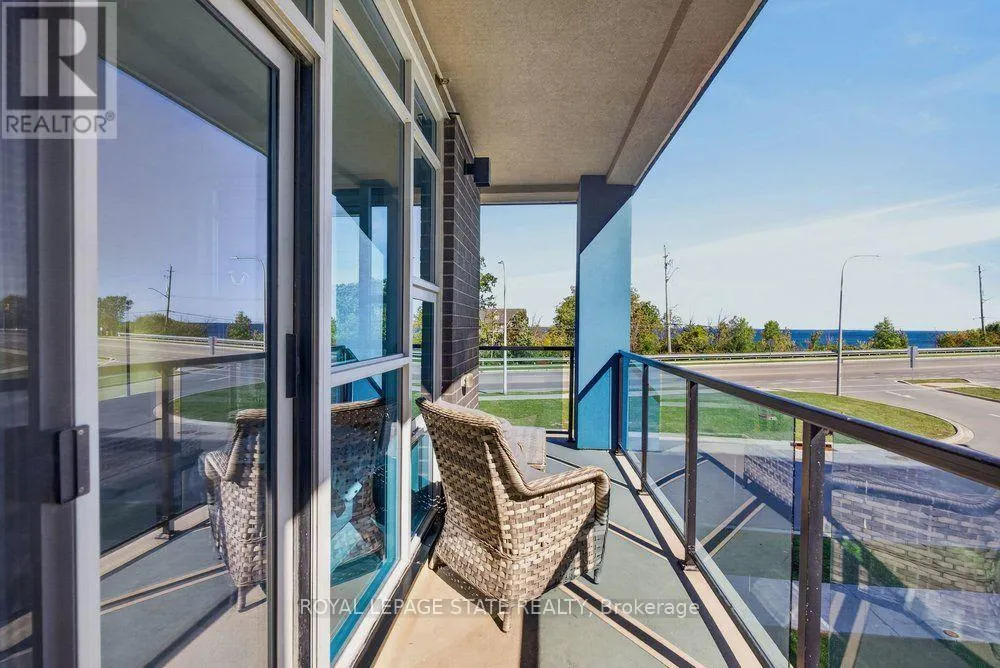 209 - 10 CONCORD PLACE