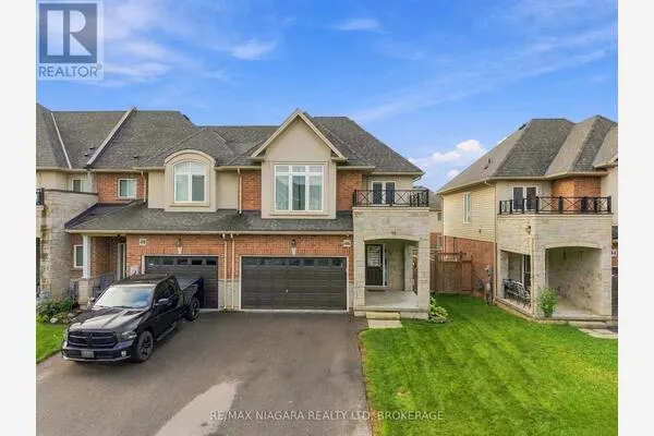 46 PINOT CRESCENT