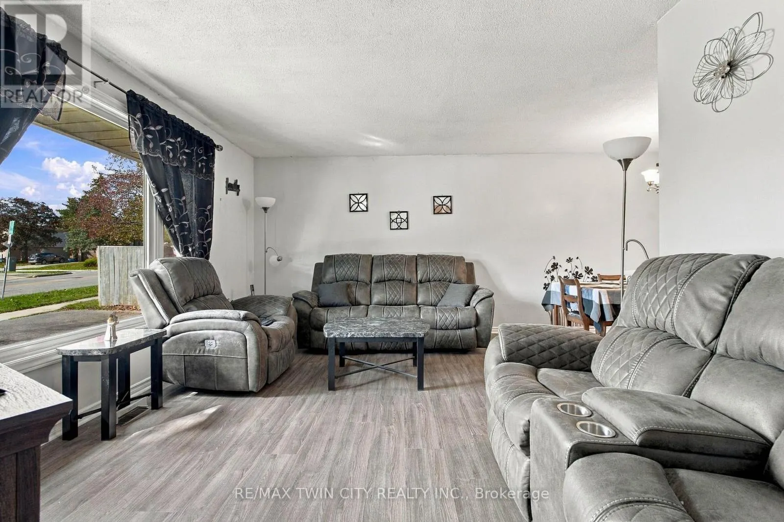 170 SUNSET BOULEVARD