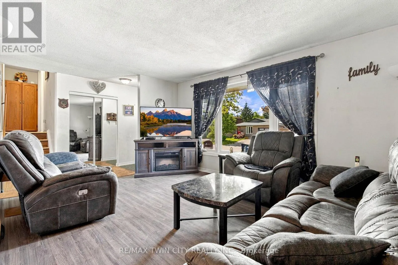 170 SUNSET BOULEVARD