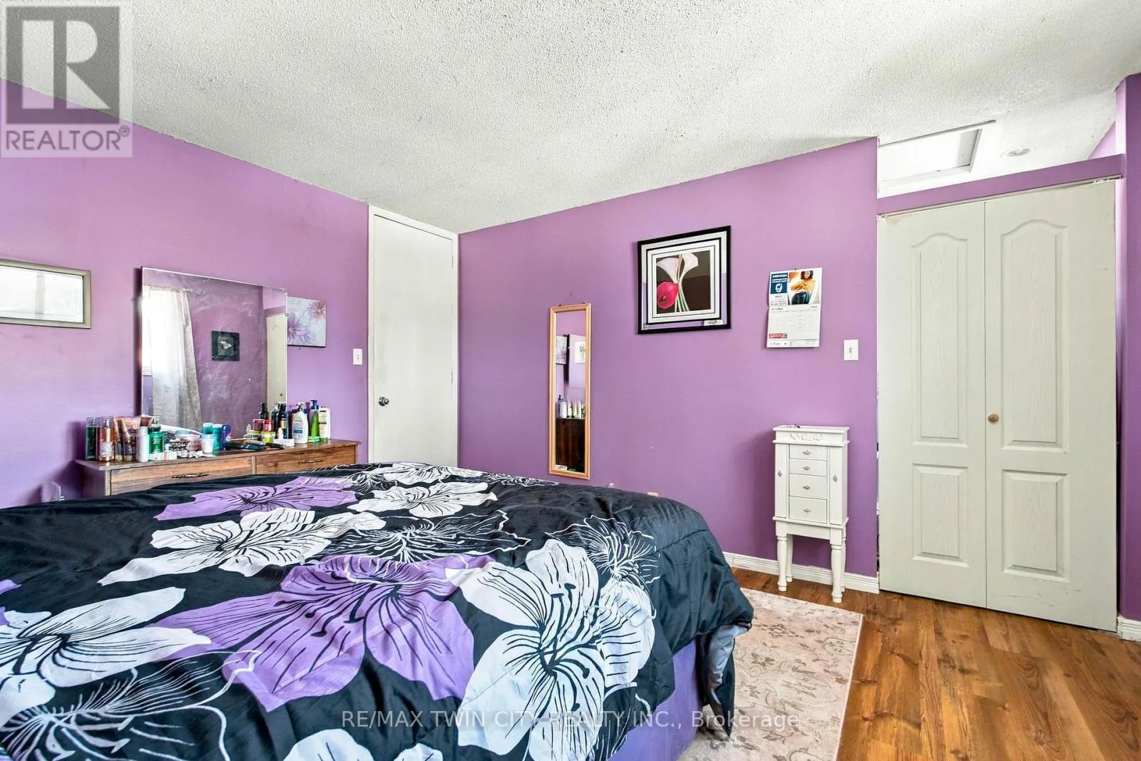 170 SUNSET BOULEVARD