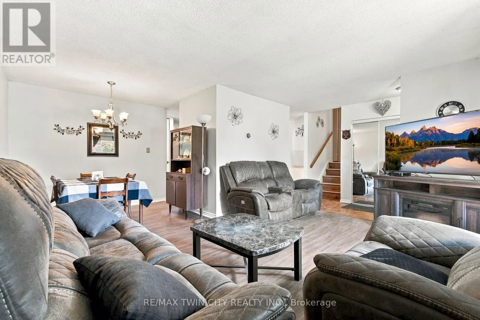 170 SUNSET BOULEVARD